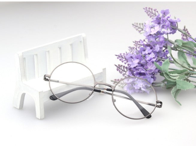 Retro RoundLight Metal Spectacles Frame AT home decorations