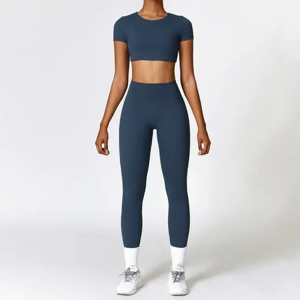 Women's 2 Piece Tight Quick-Drying Fitness Suit A T FASHION STORE